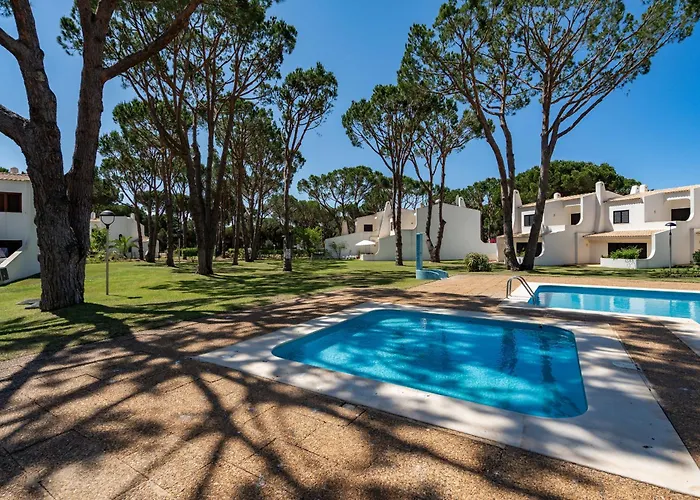 Vilamouratenis Sunscape By Sapvillas