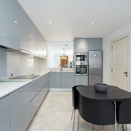 בית נופש Vilamouratenis Sunscape By Sapvillas