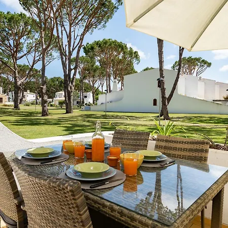 Holiday home Vilamouratenis Sunscape By Sapvillas *
