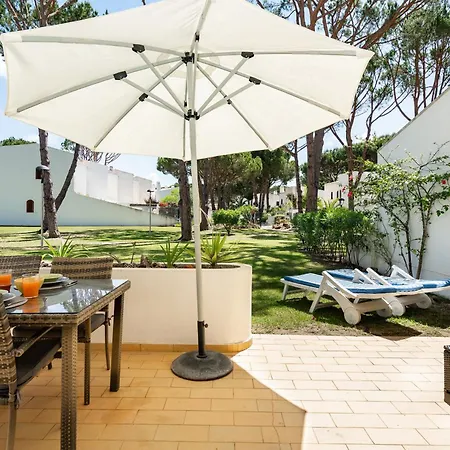 Semesterbostad Vilamouratenis Sunscape By Sapvillas *